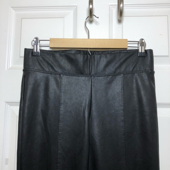 Old Navy High-Waisted Stevie Faux-Leather Skinny Black Versatile Pants M - Picture 2 of 16